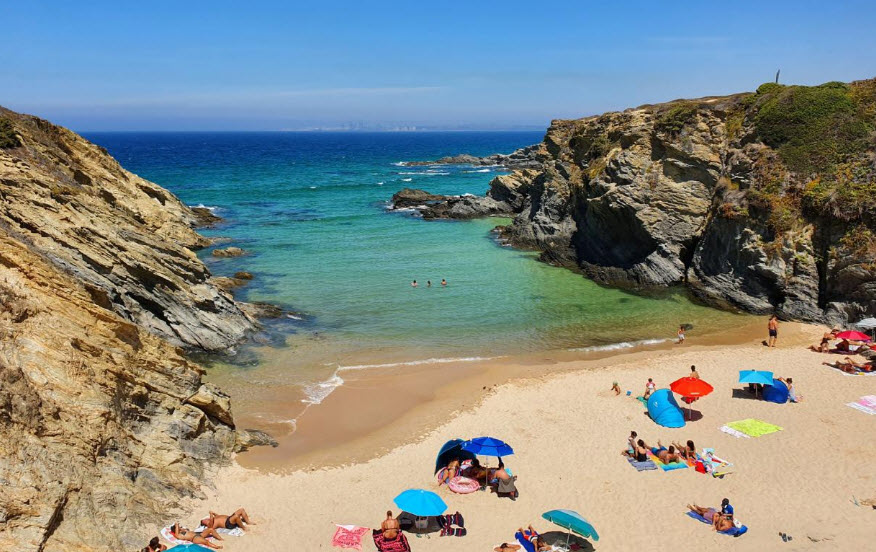 Praia do Serro da Águia, Portugal, Portugal